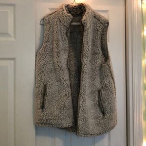 Thread & Supply Sherpa vest NWOT